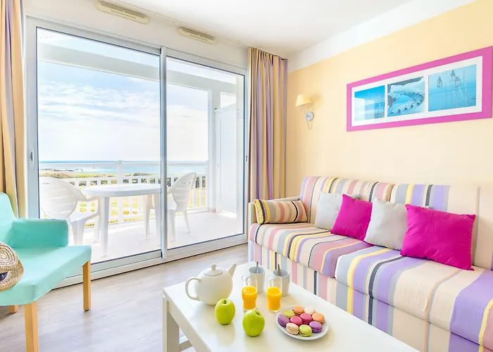 Lagrange L'estran 莱萨布勒-多洛讷